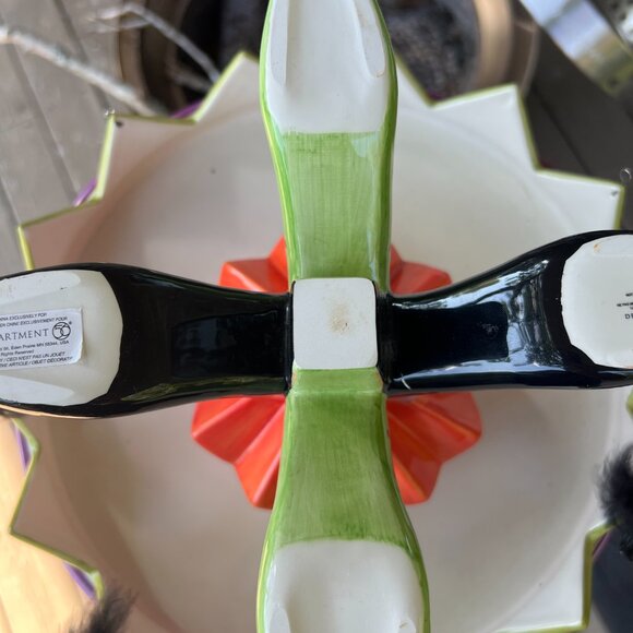 Dept 56 Patience Brewster witch feet Halloween spooky cake plate stand decor - Picture 4 of 15